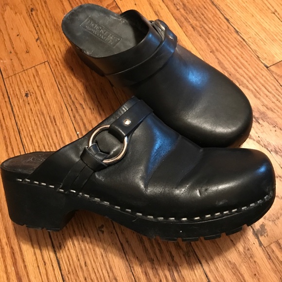 Docker Clogs - Picture 1 of 3
